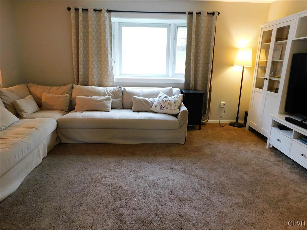 1345 Stonesthrow Road Bethlehem, PA 18015 - Photo 11 of 29 Gallery Image 11