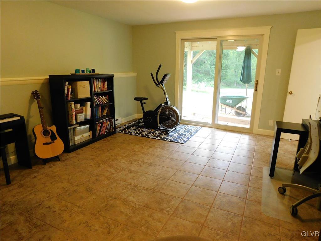 1345 Stonesthrow Road Bethlehem, PA 18015 - Photo 23 of 29 Gallery Image 23
