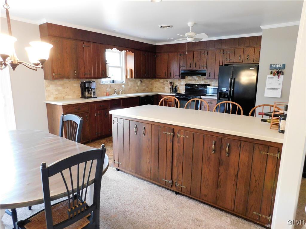 1345 Stonesthrow Road Bethlehem, PA 18015 - Photo 8 of 29 Gallery Image 8