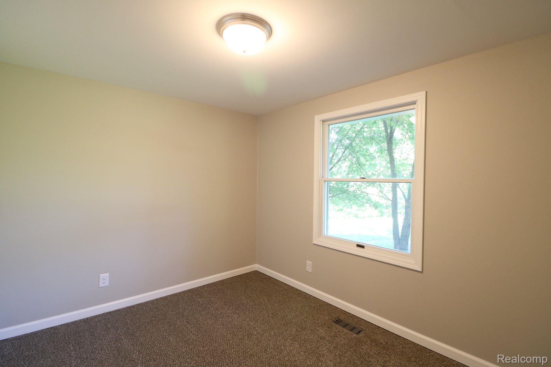 1157 Roscoe Road Attica, MI 48412 - Photo 13 of 29 Gallery Image 13