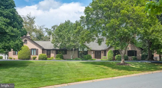 $2,195,000 | 11301 Crossing Glen Court, Potomac, MD 20854