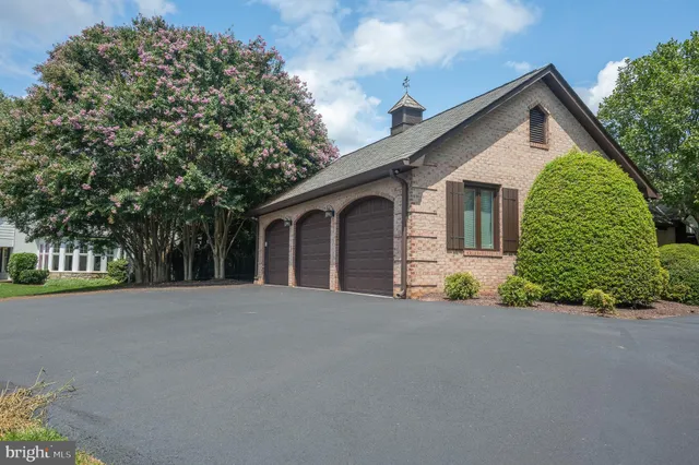 $2,195,000 | 11301 Crossing Glen Court, Potomac, MD 20854