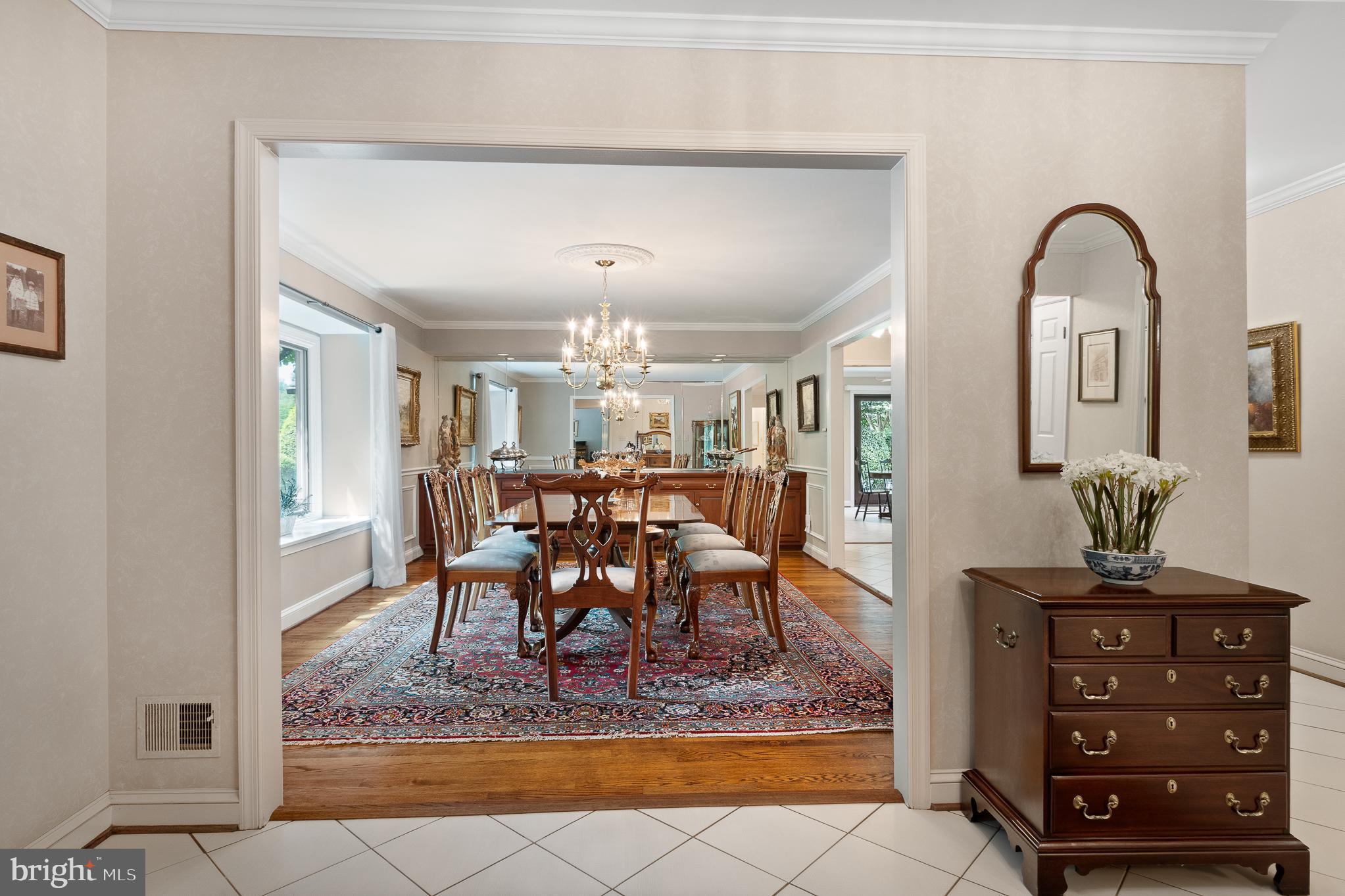 11301 Crossing Glen Court Potomac, MD 20854 - Photo 12 of 136