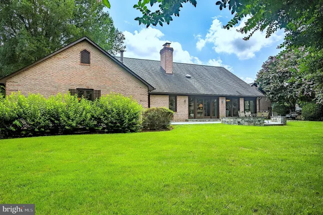 $2,195,000 | 11301 Crossing Glen Court, Potomac, MD 20854