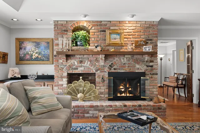 $2,195,000 | 11301 Crossing Glen Court, Potomac, MD 20854