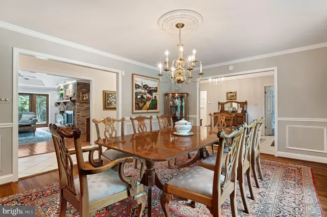 $2,195,000 | 11301 Crossing Glen Court, Potomac, MD 20854