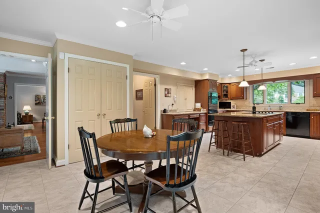 $2,195,000 | 11301 Crossing Glen Court, Potomac, MD 20854
