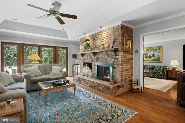 $2,195,000 | 11301 Crossing Glen Court, Potomac, MD 20854