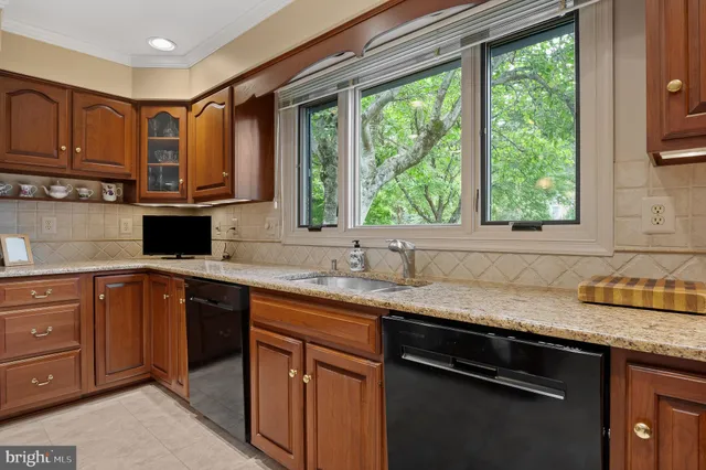 $2,195,000 | 11301 Crossing Glen Court, Potomac, MD 20854