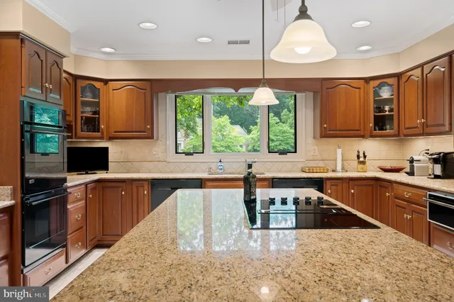 $2,195,000 | 11301 Crossing Glen Court, Potomac, MD 20854