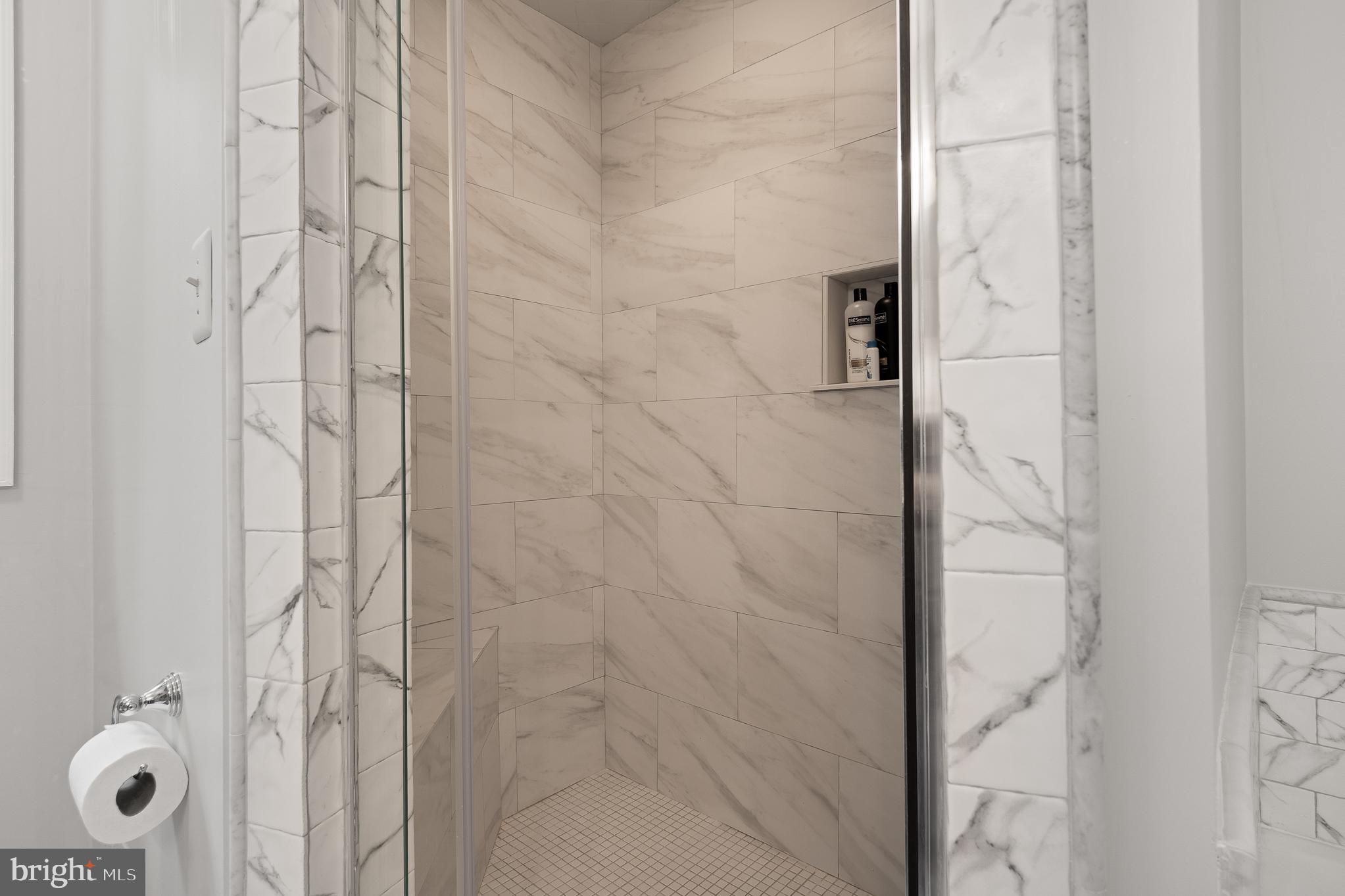 11301 Crossing Glen Court Potomac, MD 20854 - Photo 78 of 136