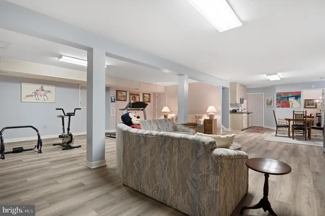 $2,195,000 | 11301 Crossing Glen Court, Potomac, MD 20854