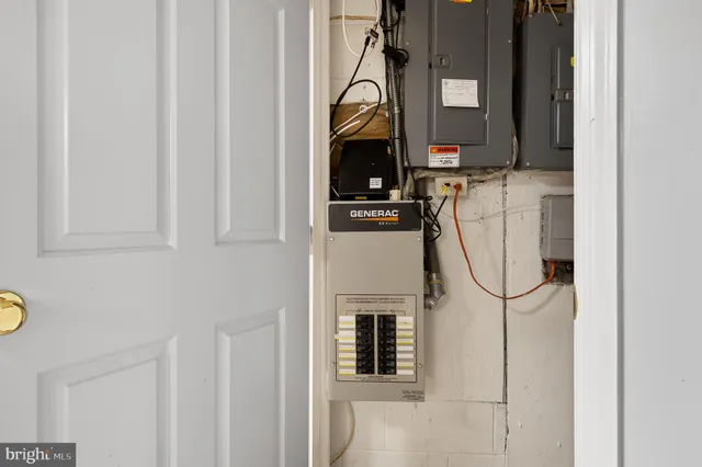 $2,195,000 | 11301 Crossing Glen Court, Potomac, MD 20854