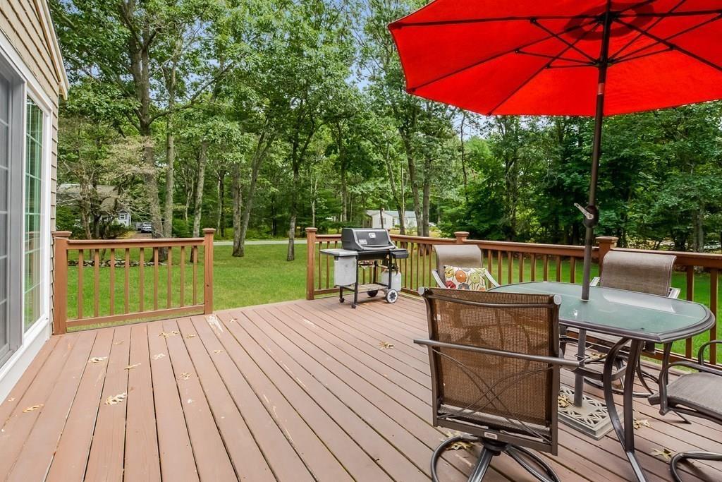 5 Massachusetts Road Lakeville, MA 02347 - Photo 18 of 37