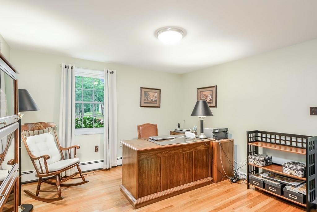 5 Massachusetts Road Lakeville, MA 02347 - Photo 28 of 37