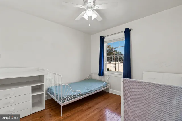 $3,975 | 510 East Nelson Avenue, Alexandria, VA 22301