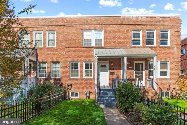 $3,975 | 510 East Nelson Avenue, Alexandria, VA 22301