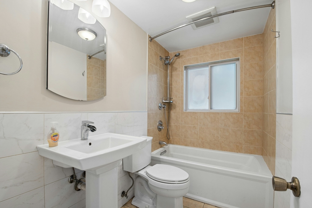 70 Botsford Road Newton, MA 02467 - Photo 26 of 30 Gallery Image 26