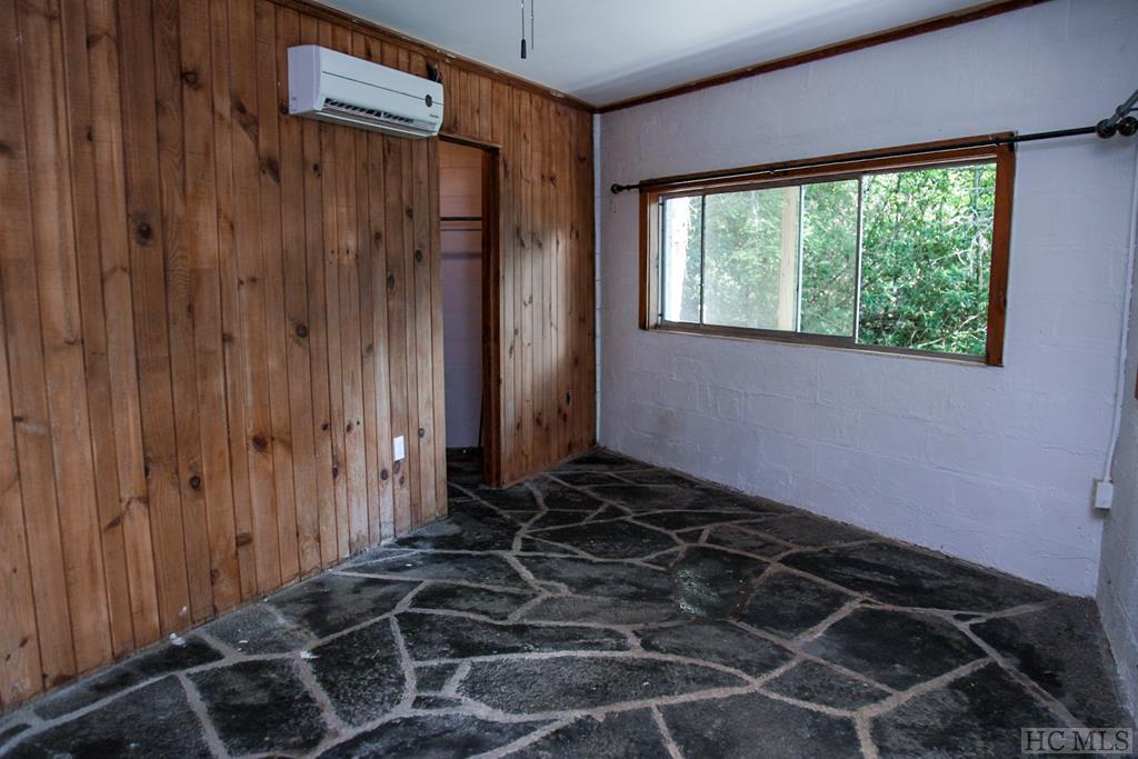 529 Hickory Hill Road Highlands, NC 28741 - Photo 35 of 53 Gallery Image 35