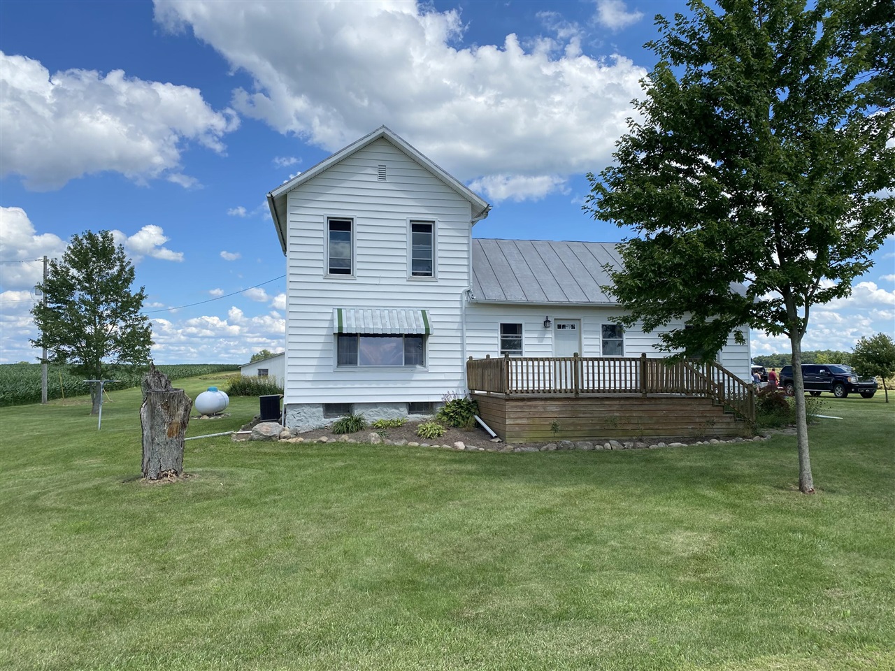 15111 South Pittsford Road Waldron, MI 49288 - Photo 2 of 50 Gallery Image 2