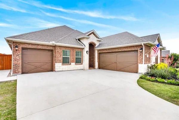 $430,000 | 200 Open Sky Drive, Aledo, TX 76008