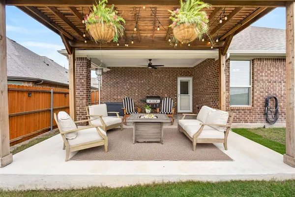 $430,000 | 200 Open Sky Drive, Aledo, TX 76008