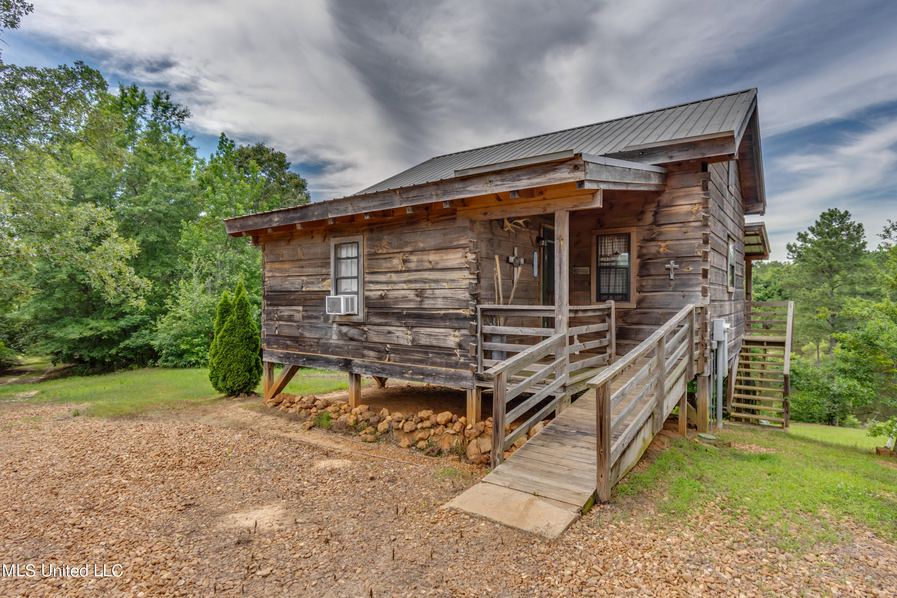 271 Socrates Road Kilmichael, MS 39747 - Photo 1 of 50 Cabin overlooking lake