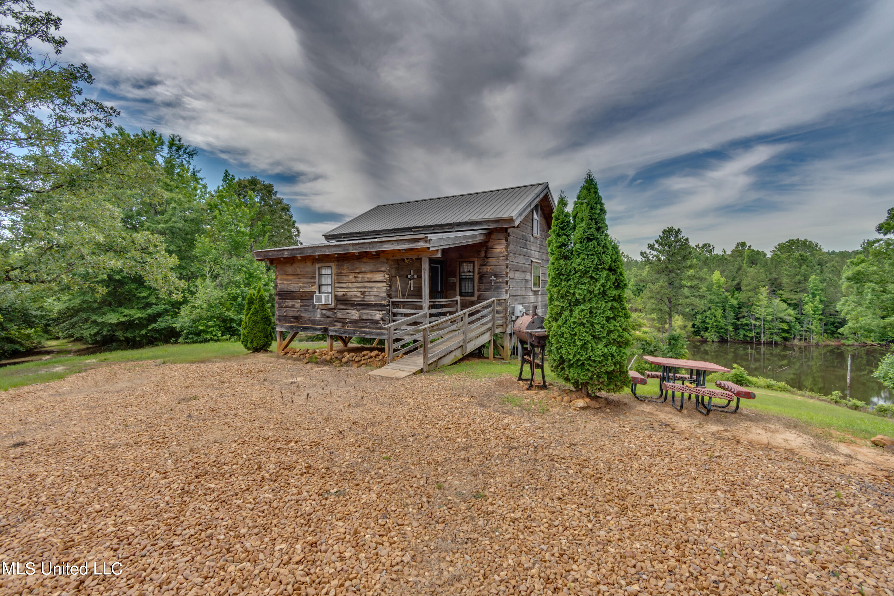 271 Socrates Road Kilmichael, MS 39747 - Photo 12 of 50 Socrates Road Cabin and Land-5