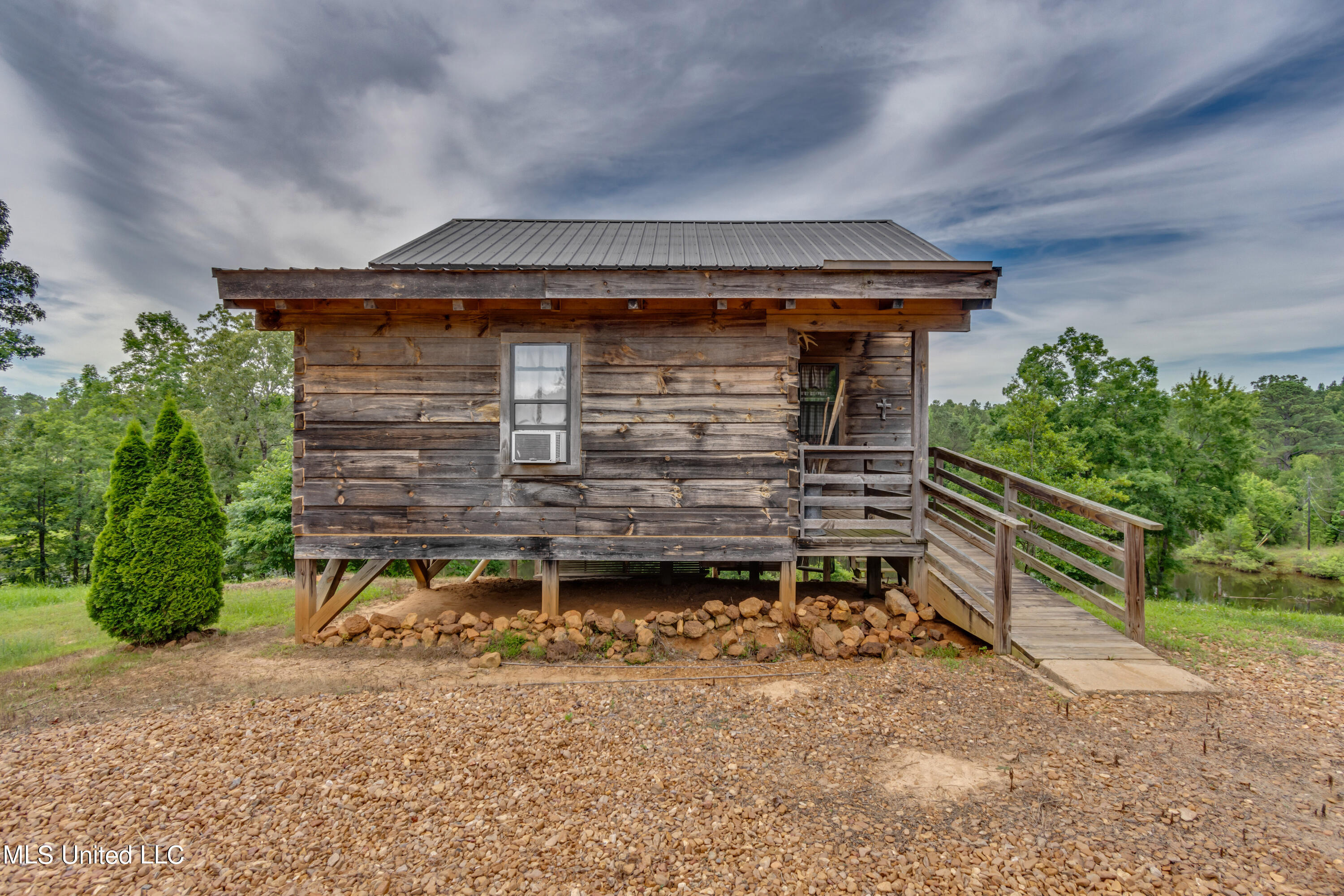 271 Socrates Road Kilmichael, MS 39747 - Photo 18 of 50 Socrates Road Cabin and Land-7