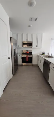 $2,000 | 10288 Prairie Dunes Lane, Cleveland, TX 77327