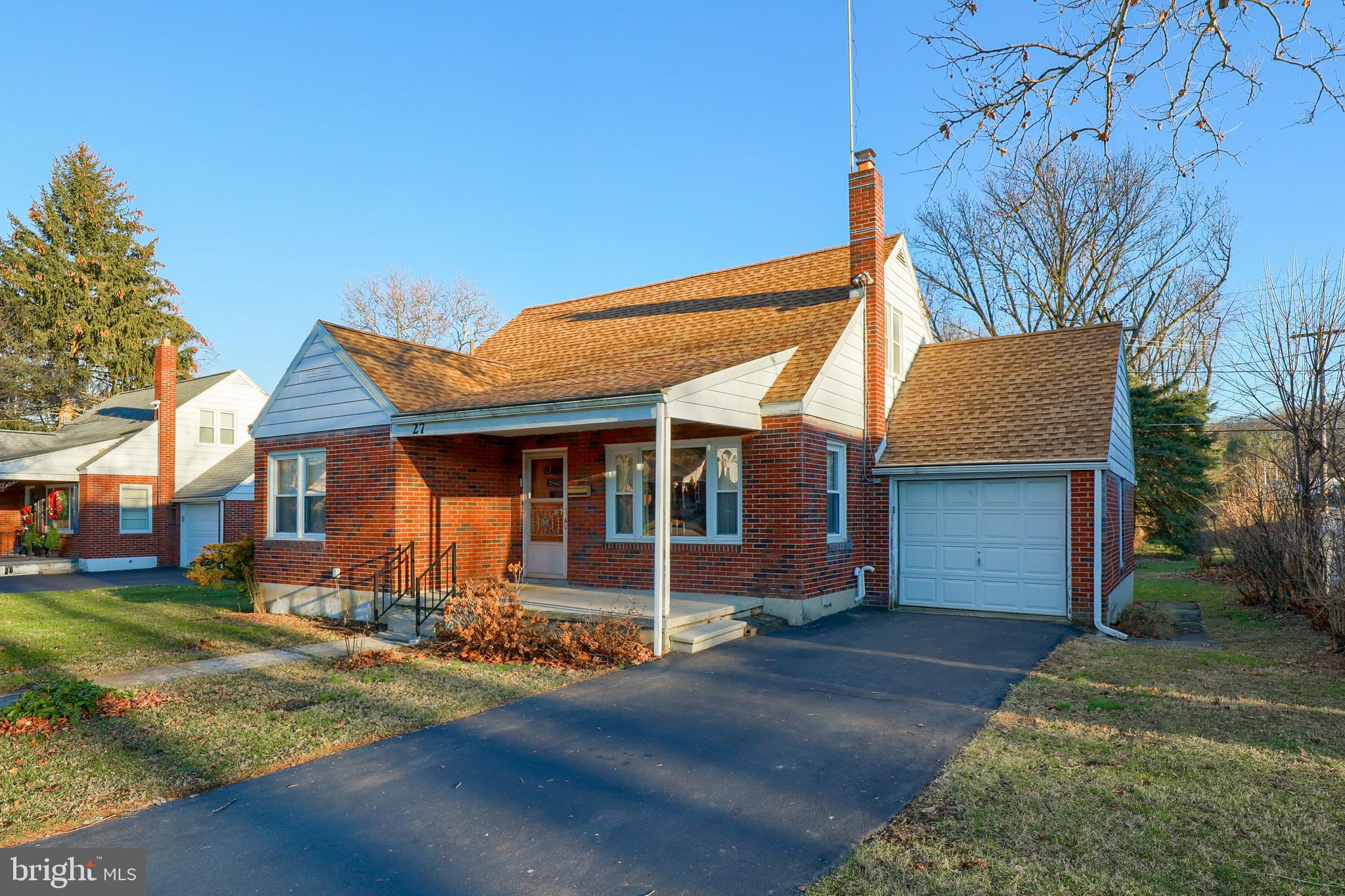 27 Valley Road Reading, PA 19610 - Photo 1 of 36 Gallery Image 1