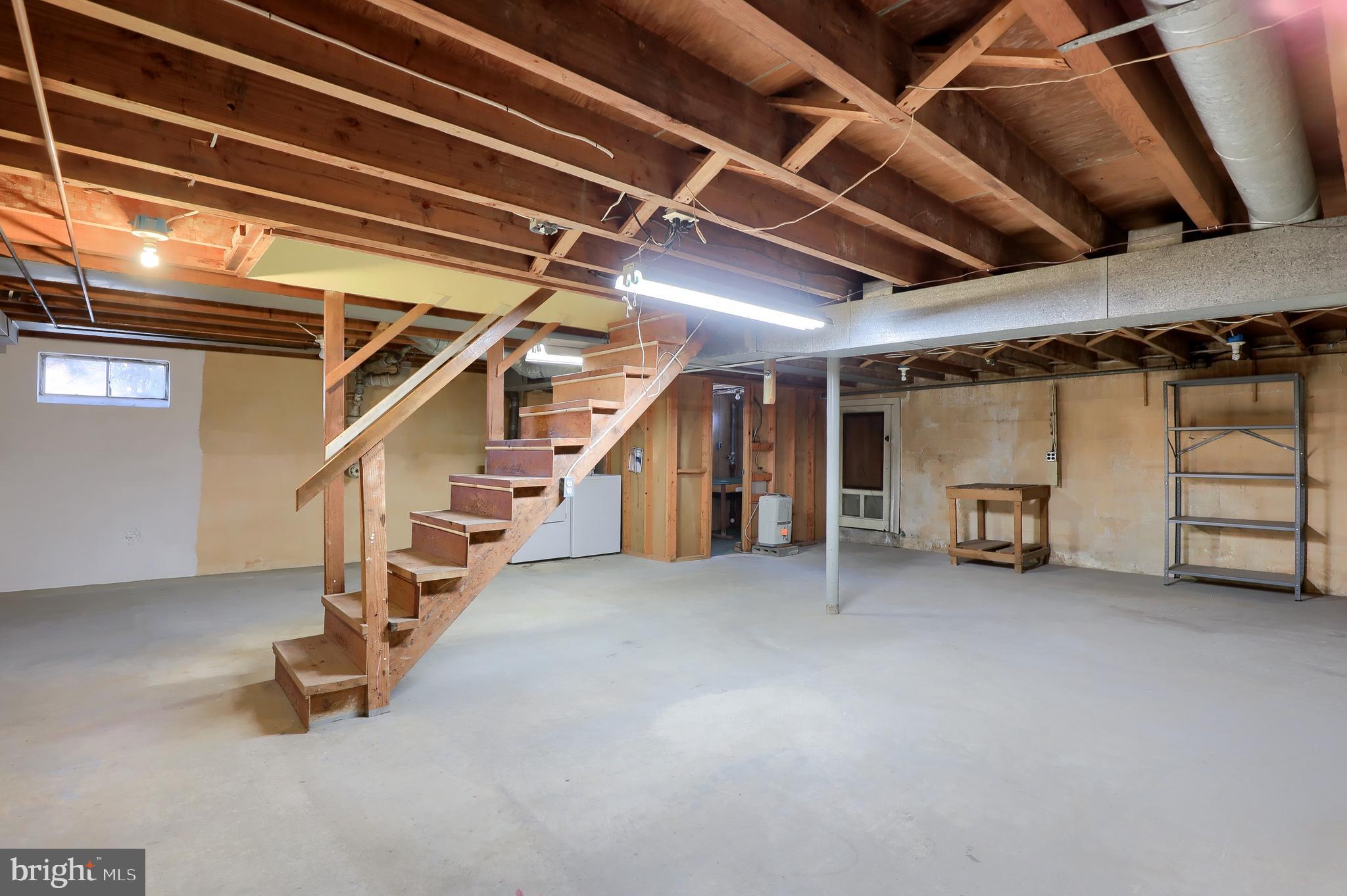 27 Valley Road Reading, PA 19610 - Photo 30 of 36 Basement
