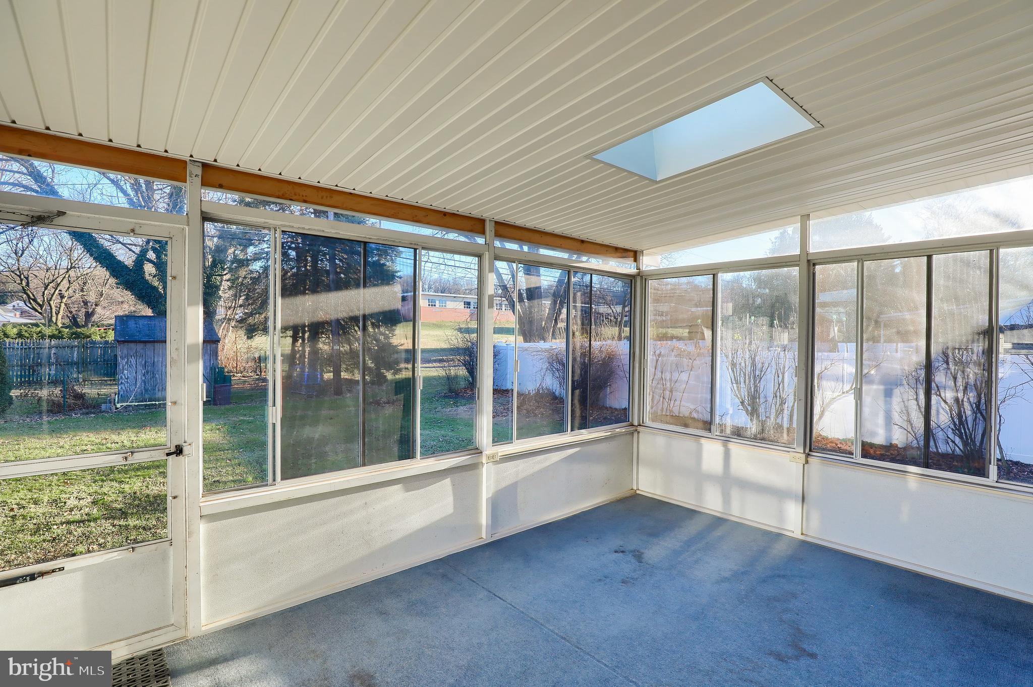 27 Valley Road Reading, PA 19610 - Photo 34 of 36 Screened Porch