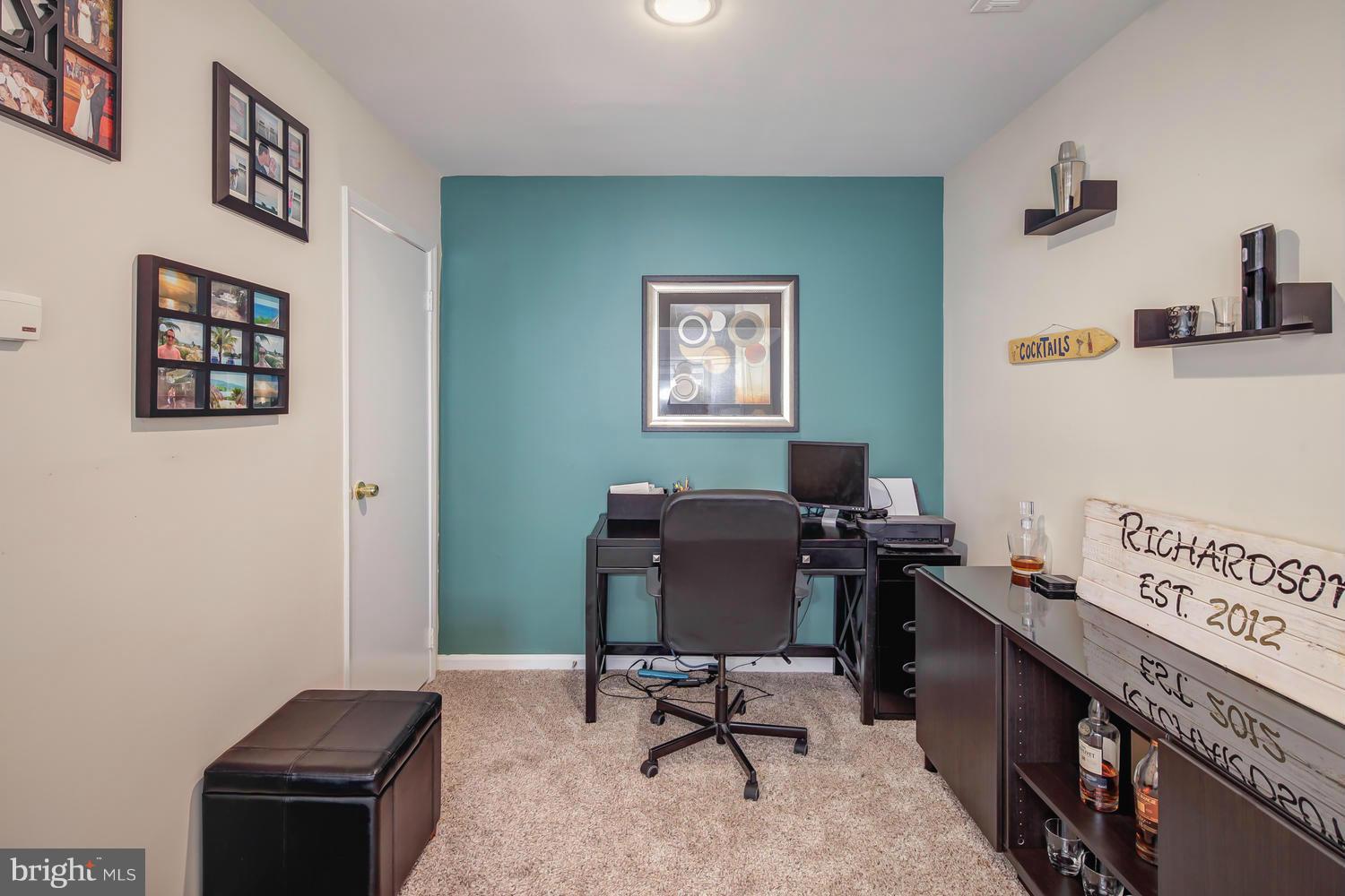 6014 Sunset Ridge Court Centreville, VA 20121 - Photo 15 of 28 Interior (General)