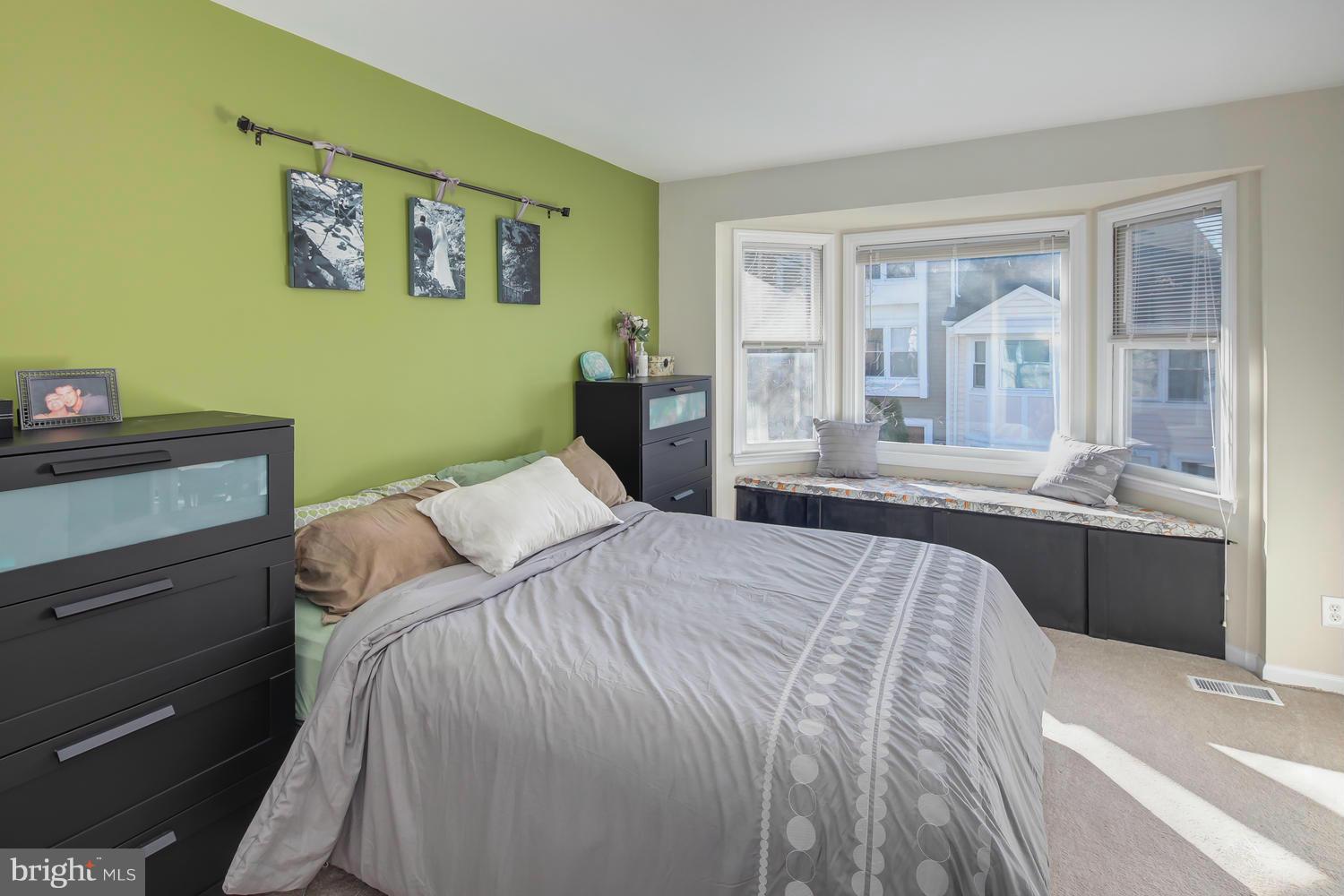 6014 Sunset Ridge Court Centreville, VA 20121 - Photo 18 of 28 Bedroom