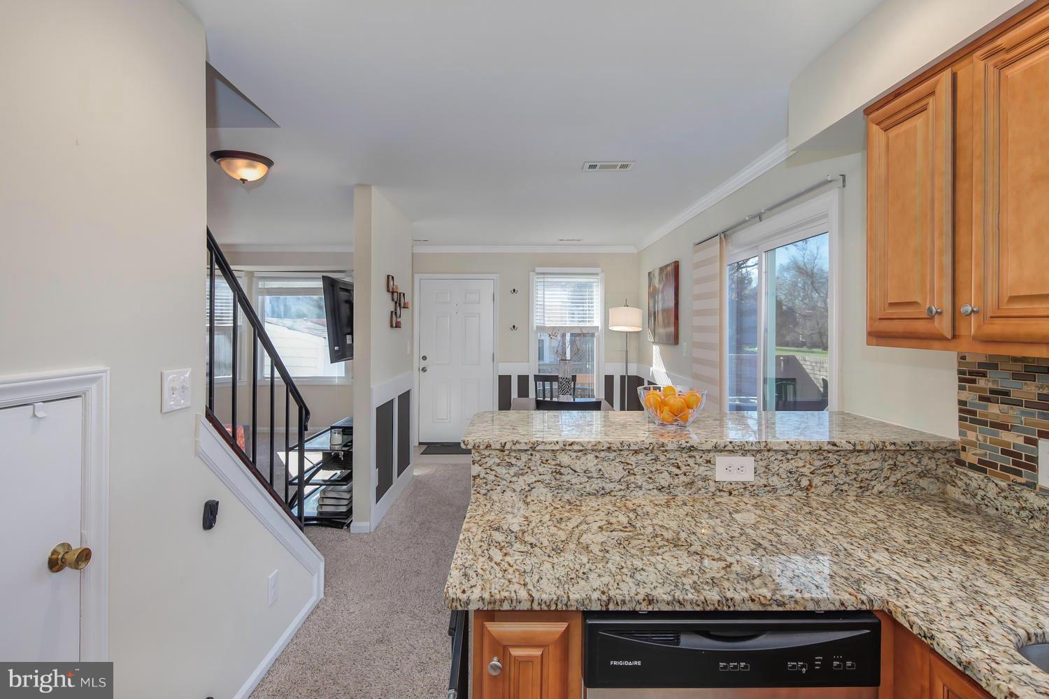 6014 Sunset Ridge Court Centreville, VA 20121 - Photo 10 of 28 Interior (General)
