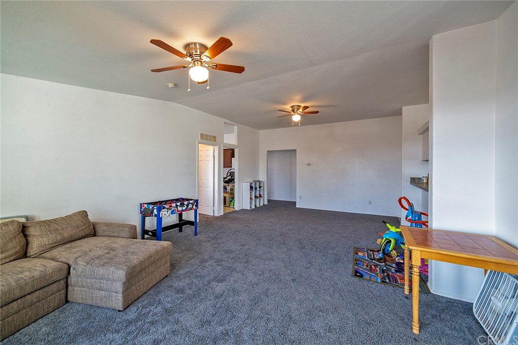 27751 Smith Road Winchester, CA 92596 - Photo 14 of 26