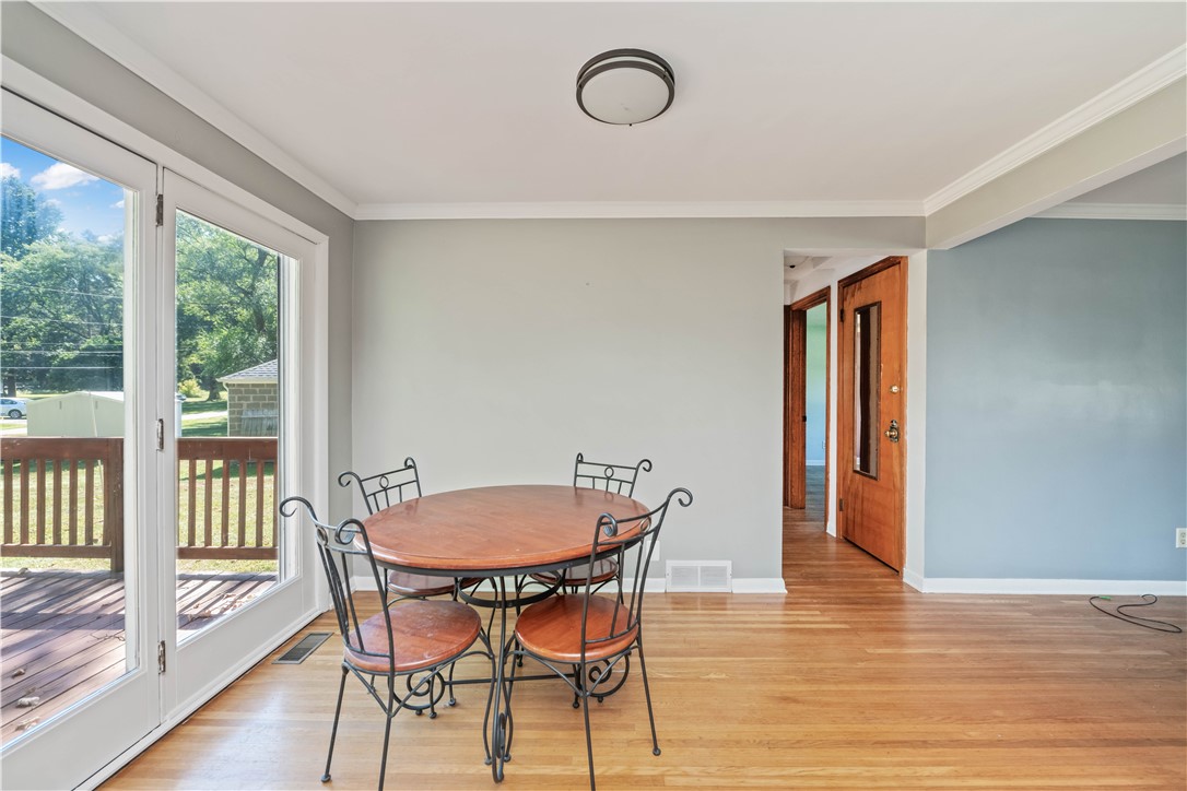 998 Gravel Road Webster, NY 14580 - Photo 11 of 28