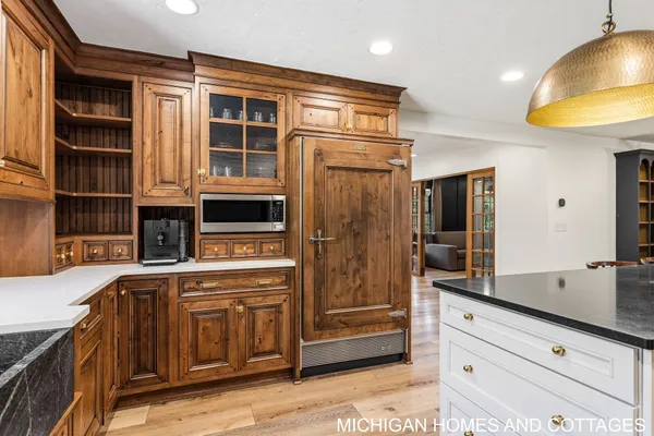 $1,299,900 | 4303 132nd Avenue, Hamilton, MI 49419