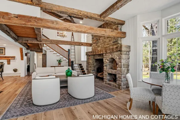 $1,299,900 | 4303 132nd Avenue, Hamilton, MI 49419