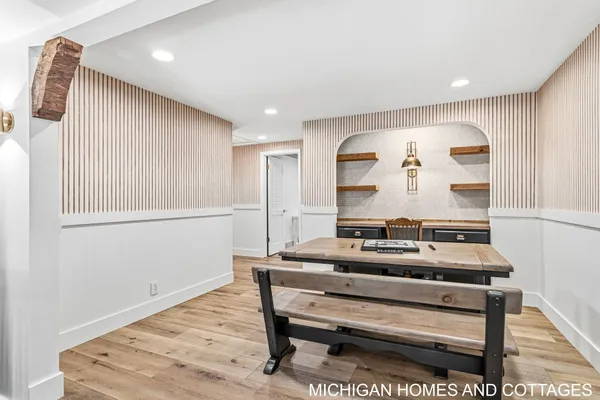 $1,299,900 | 4303 132nd Avenue, Hamilton, MI 49419