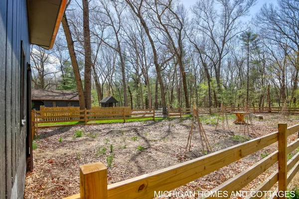 $1,299,900 | 4303 132nd Avenue, Hamilton, MI 49419