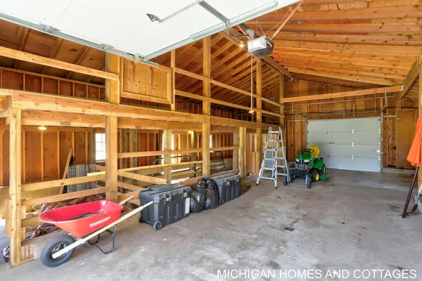$1,299,900 | 4303 132nd Avenue, Hamilton, MI 49419