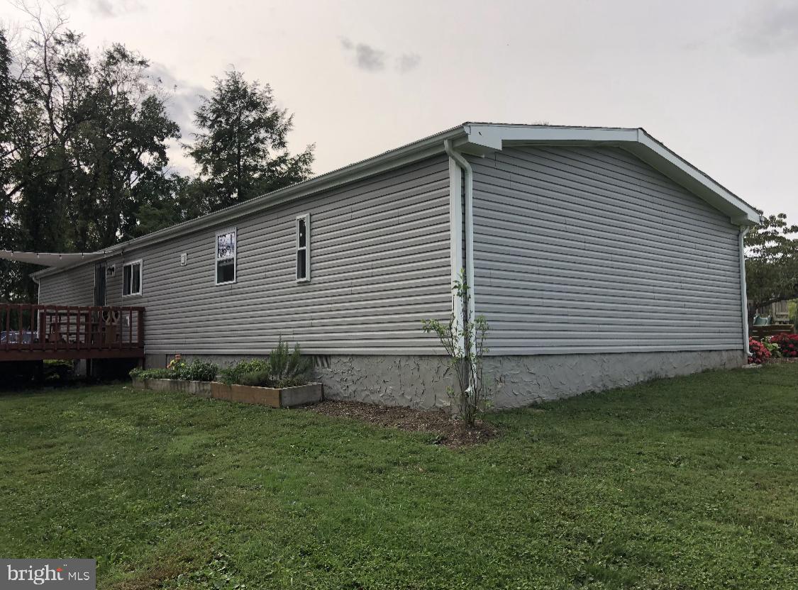 317 Holtzman Road Reinholds, PA 17569 - Photo 3 of 13