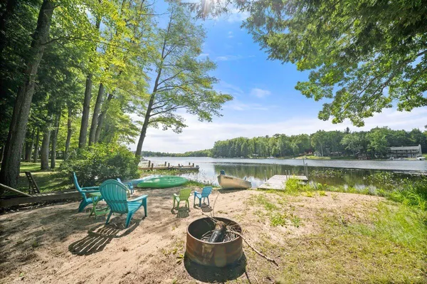 $299,900 | 20308 Lakeview Road, Tustin, MI 49688