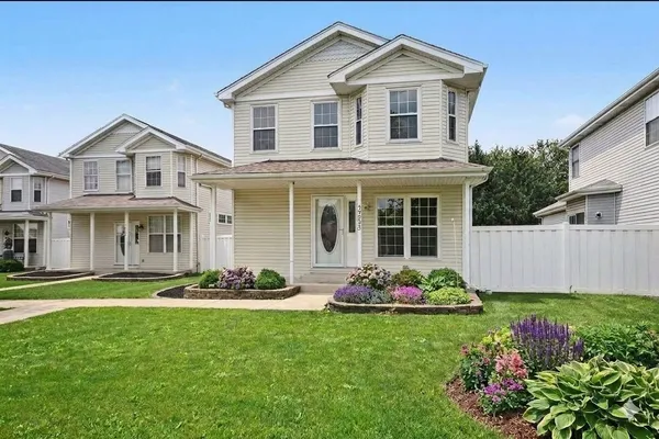 $289,900 | 25838 South Sunrise Drive, Monee, IL 60449