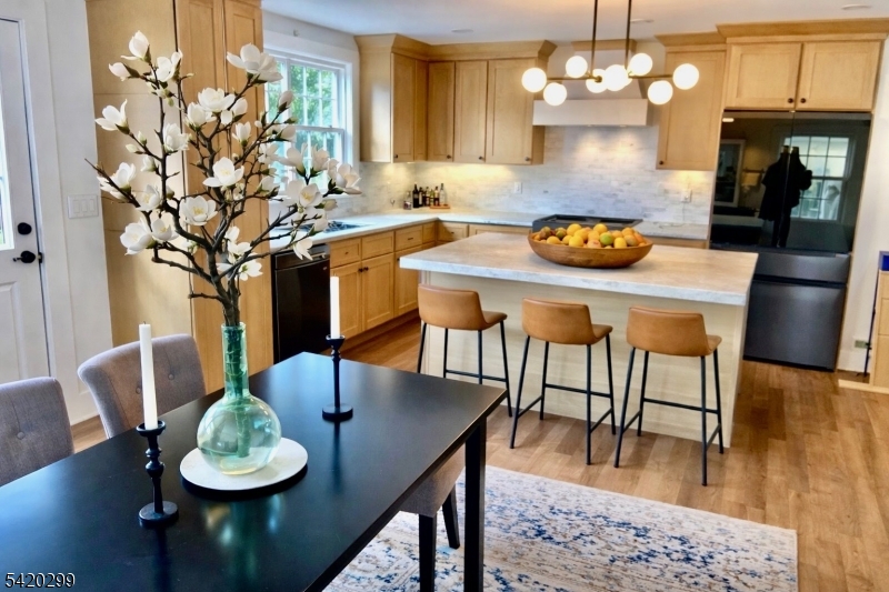 3 Laurel Place Glen Ridge, NJ 07028 - Photo 1 of 4