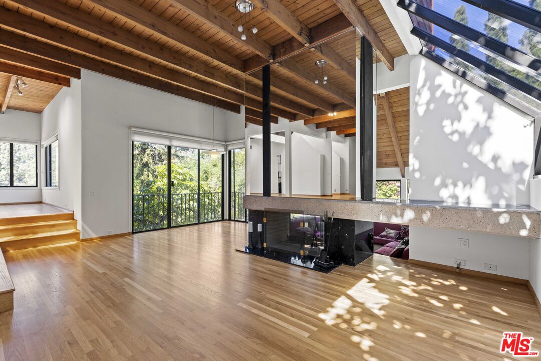3275 Buckingham Road Glendale, CA 91206 - Photo 10 of 33 a view of livingroom with furniture and window