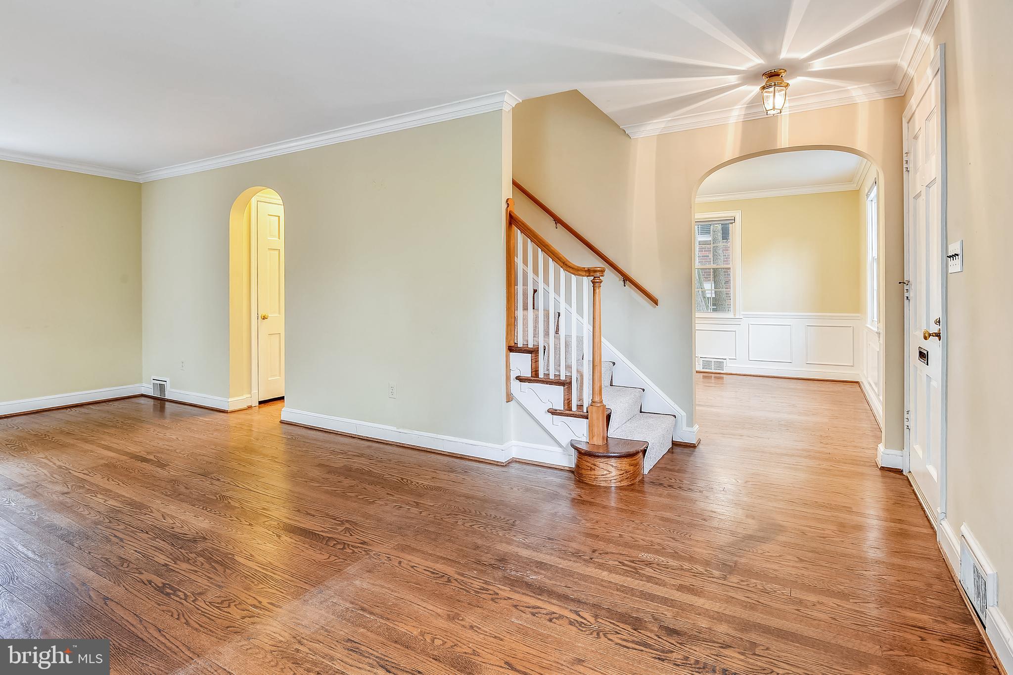 9503 Thornhill Road Silver Spring, MD 20901 - Photo 12 of 46