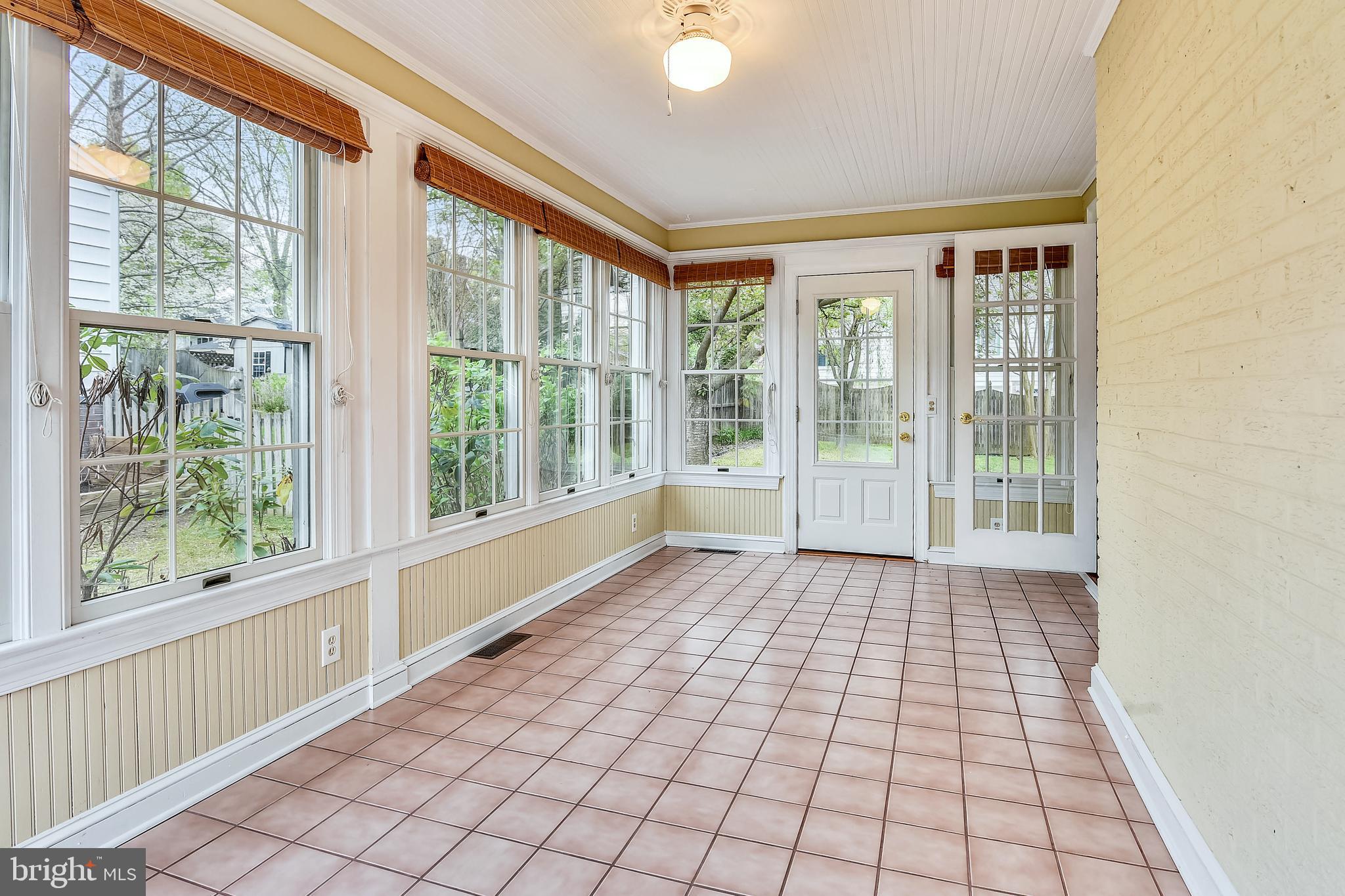 9503 Thornhill Road Silver Spring, MD 20901 - Photo 16 of 46